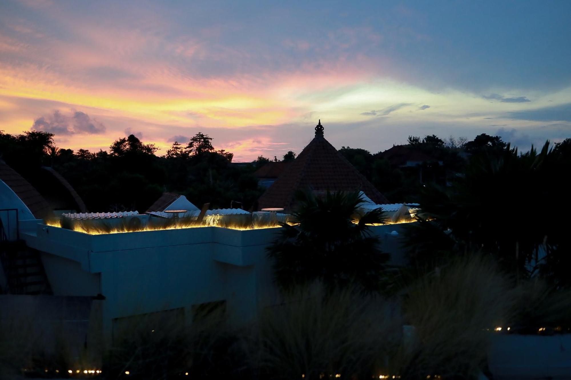 Kaya Uluwatu Hostel Luaran gambar